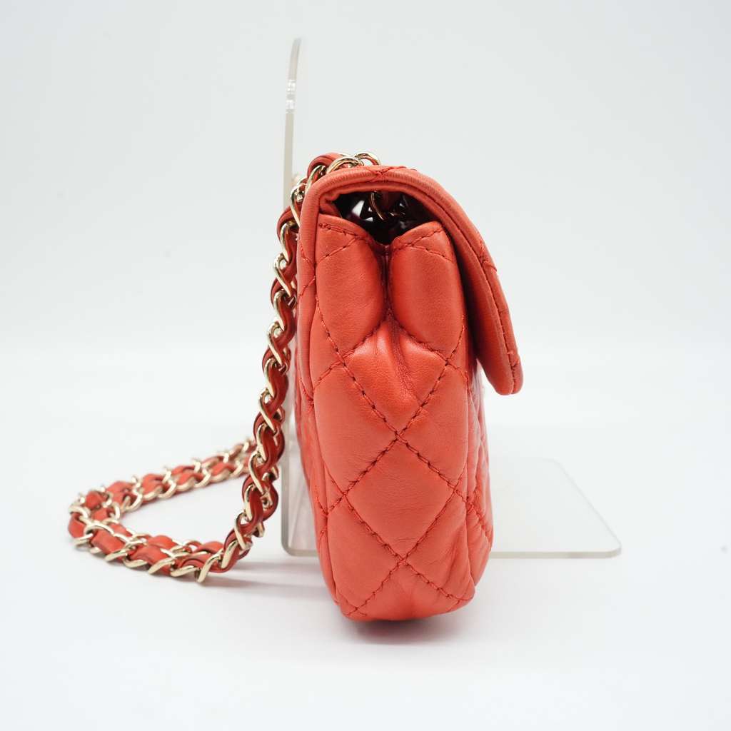 Chanel Matelasse Light Red Bag 12747763 - Image 6