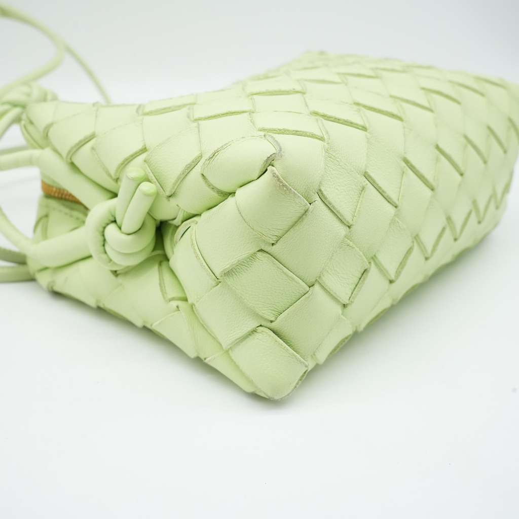 Bottega Veneta Mini Loop Camera Crossbody Bag Travertine Intrecciato Leather 723547V1G112916 - Detail 2