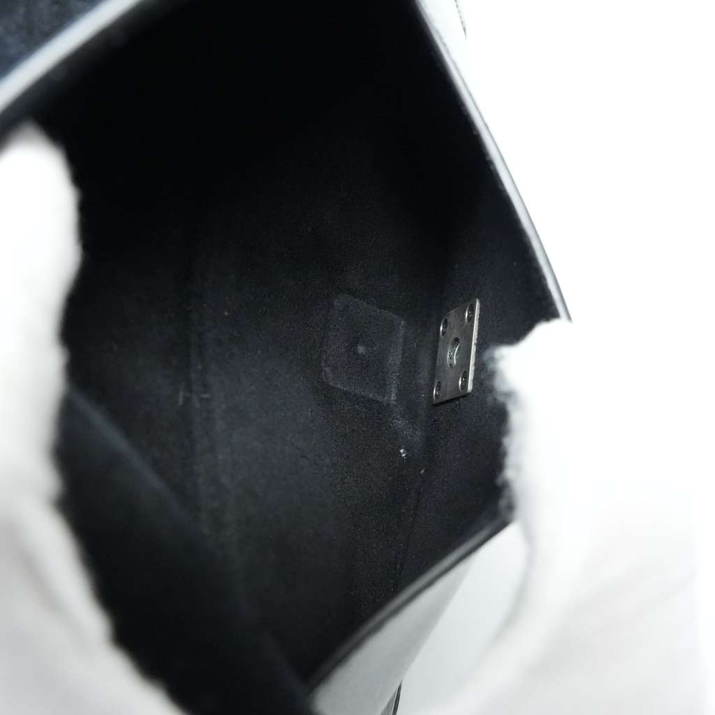 Gucci Super Mini Dionysus Bag in Patent Leather Black - Image 14