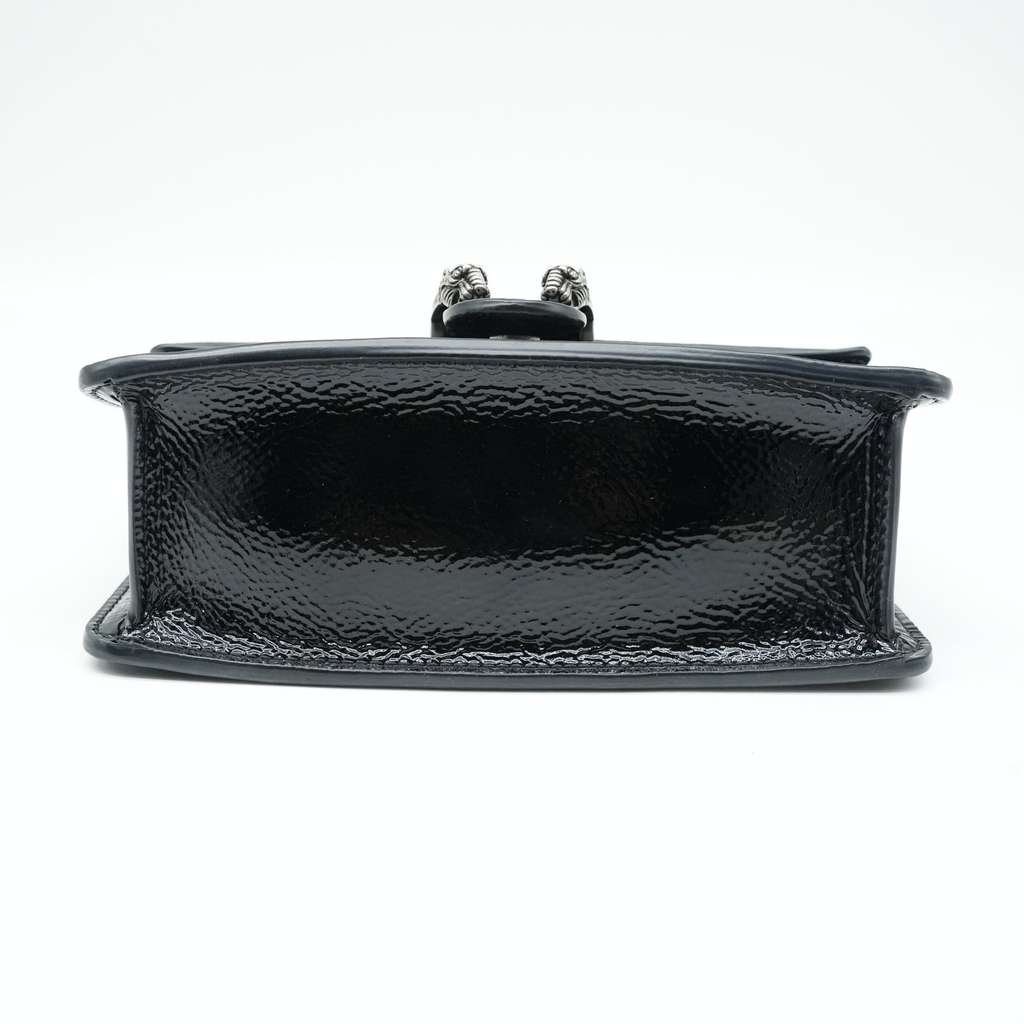 Gucci Super Mini Dionysus Bag in Patent Leather Black - Detail 2