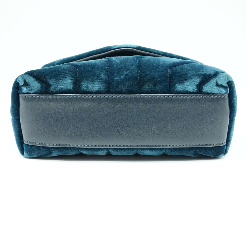 Yves Saint Laurent Women's Loulou Handbag Velvet Green - Side view