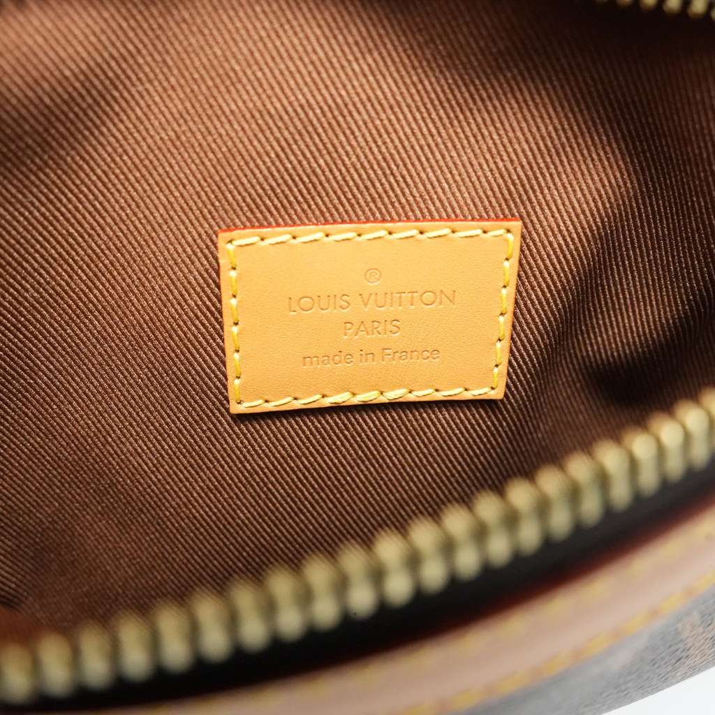 Louis Vuitton Monogram Saumur Messenger PM Shoulder Bag M44879 - Image 11