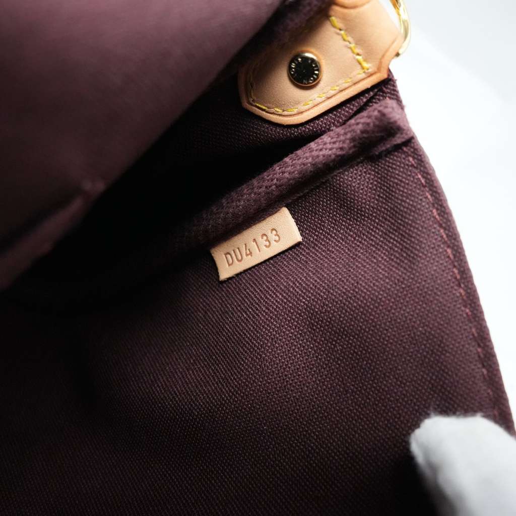 Louis Vuitton Monogram Canvas Favorite MM Bag M40718 DU4133 - Image 12