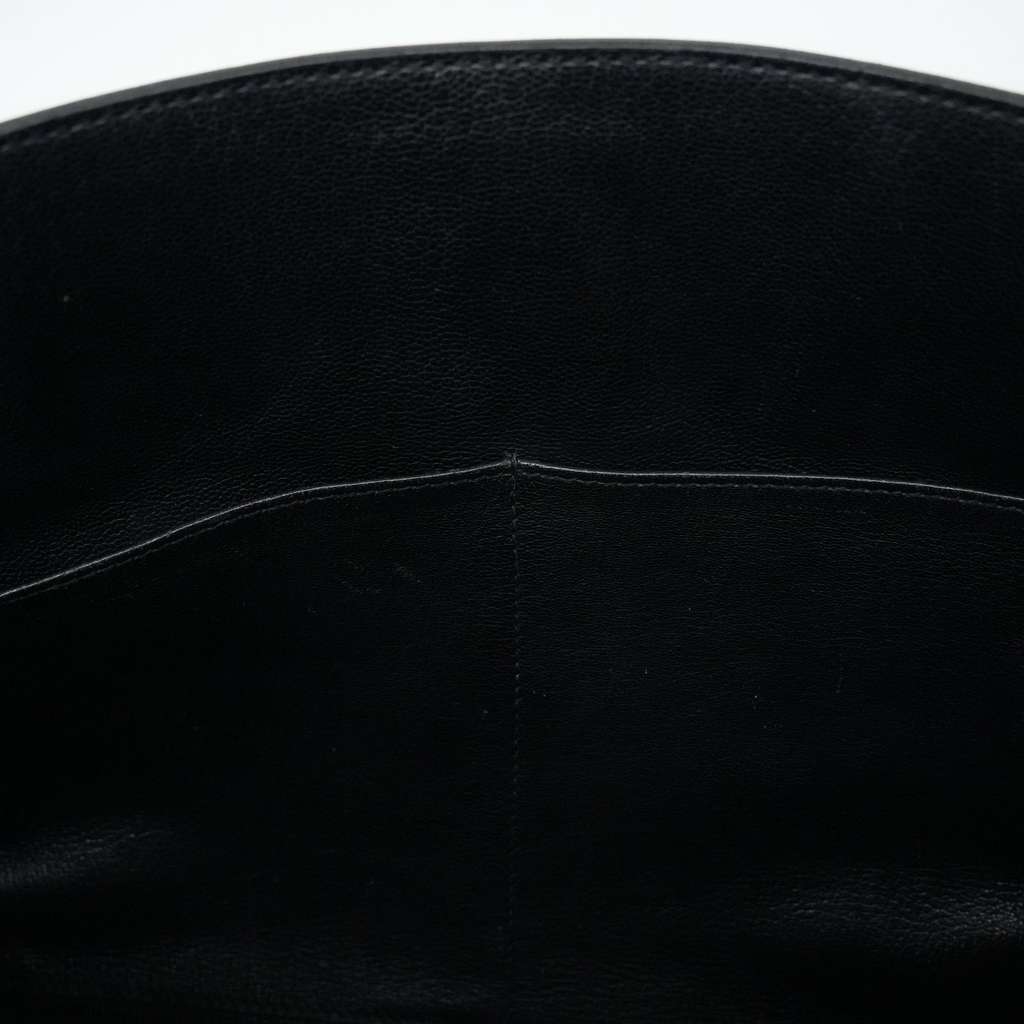 Hermès Kelly 32 Retourne Togo Black PHW PX APY423 - Image 16