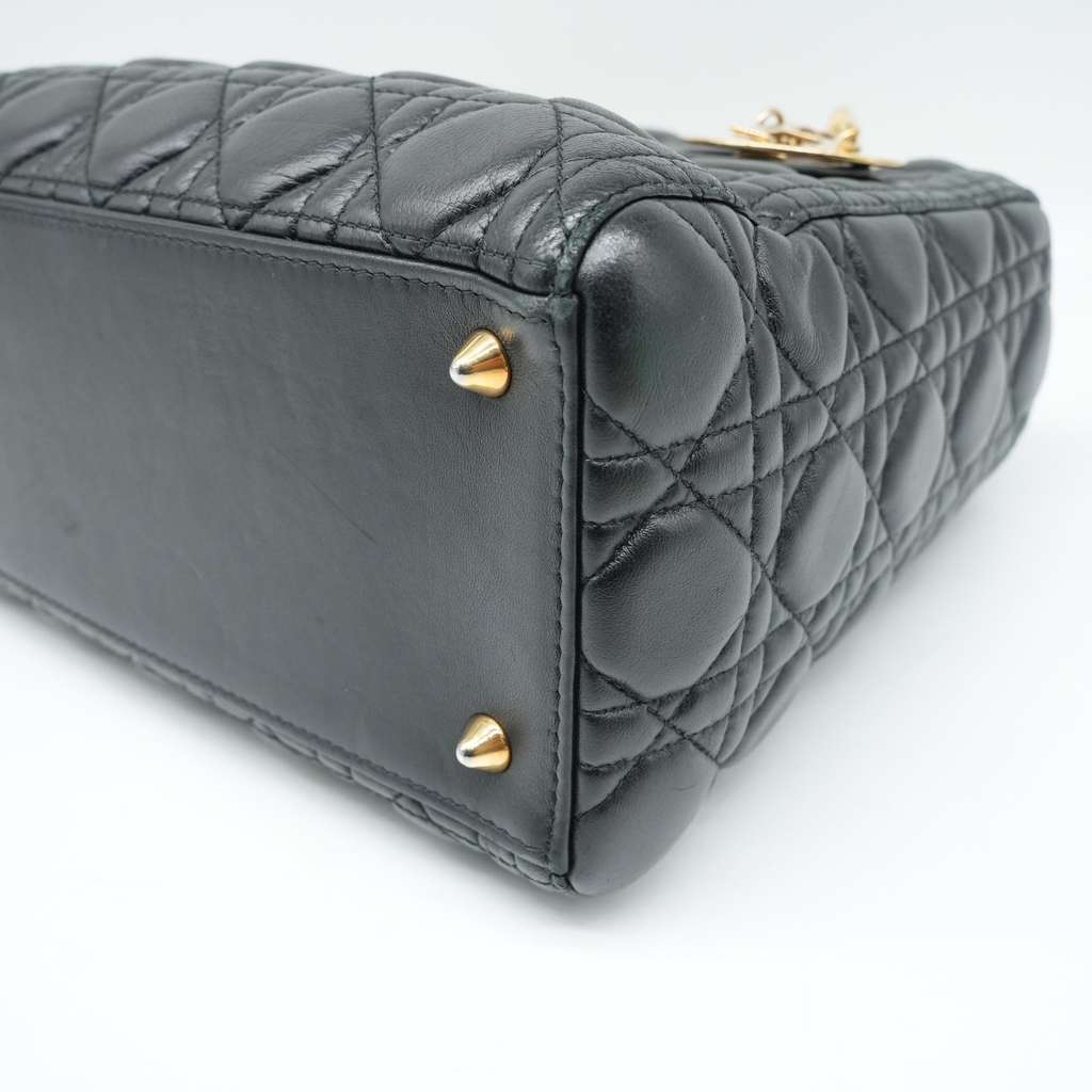 Dior Medium Lady Dior Bag Black Cannage Lambskin M0565ONGE_M900 - Detail 2