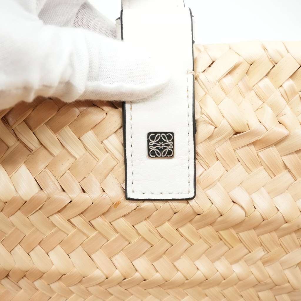 Loewe Basket Bag Beige/White Woven Raffia and Leather - Image 10