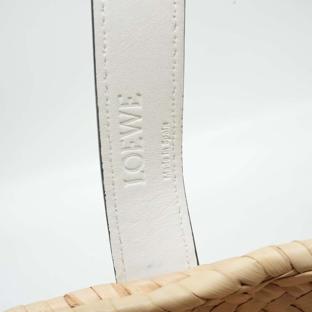 Loewe Basket Bag Beige/White Woven Raffia and Leather - Image 11