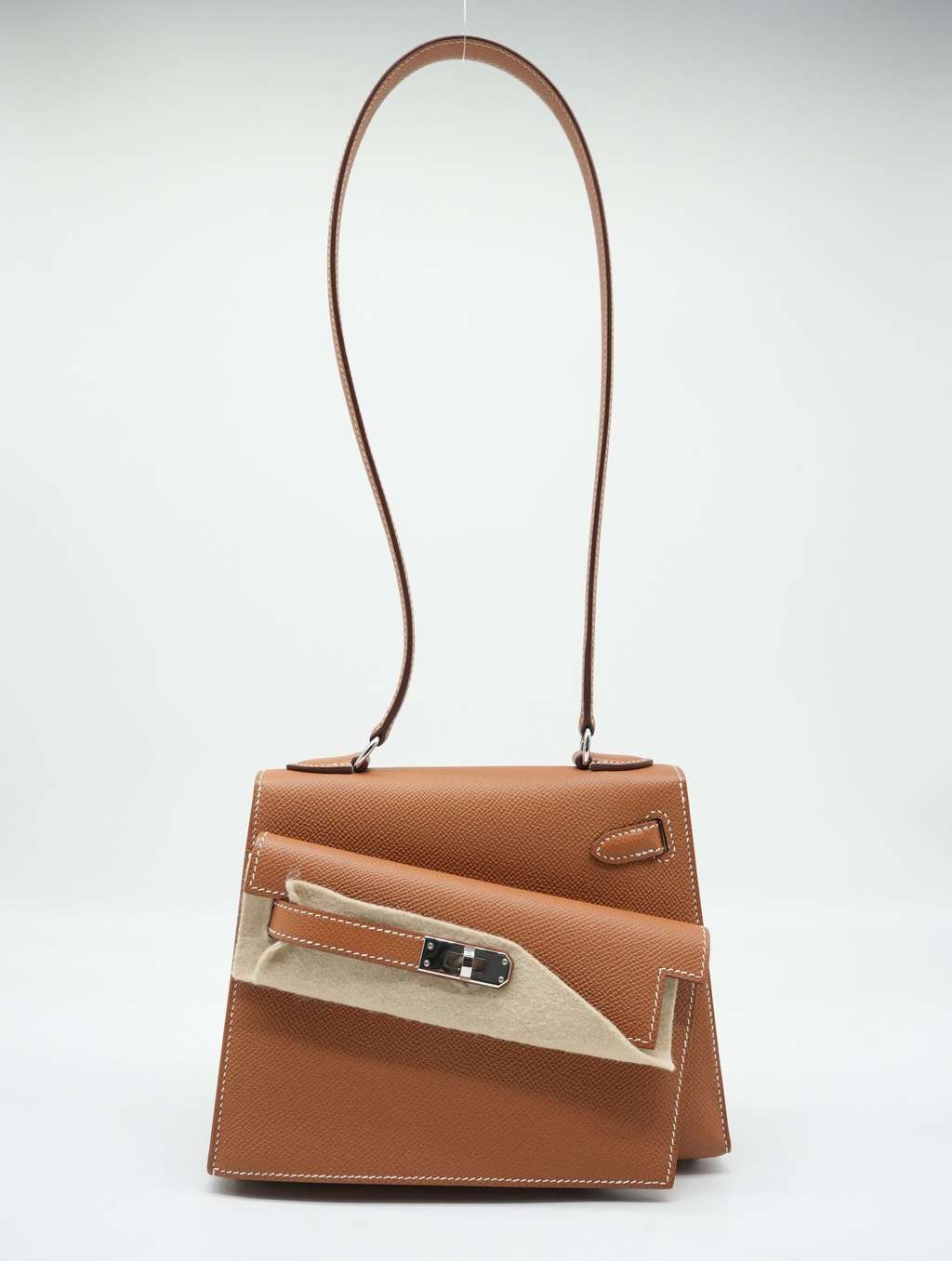 Hermès Kelly 20 En Desordre Epsom Leather - Back view