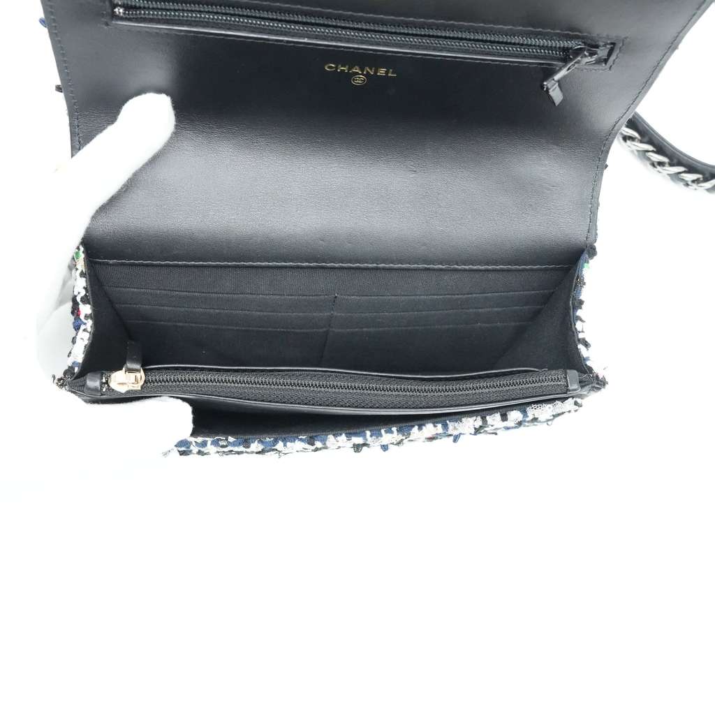 Chanel 19 Tweed Wallet on Chain - Image 14