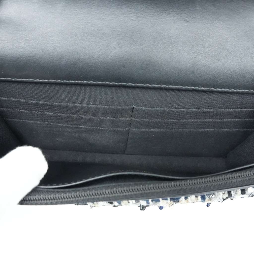 Chanel 19 Tweed Wallet on Chain - Image 16