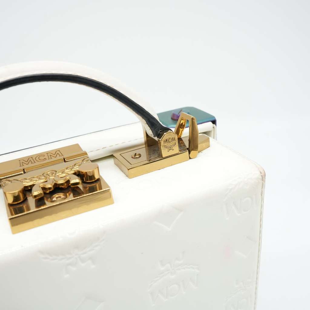 Mcm Berlin Box Bag White Visetos Canvas Multicolored corners - Image 15