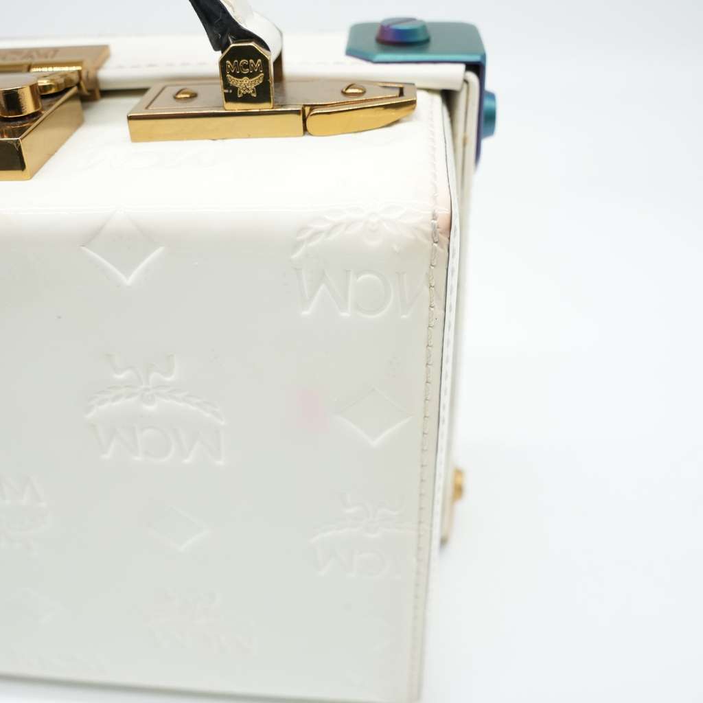 Mcm Berlin Box Bag White Visetos Canvas Multicolored corners - Image 17