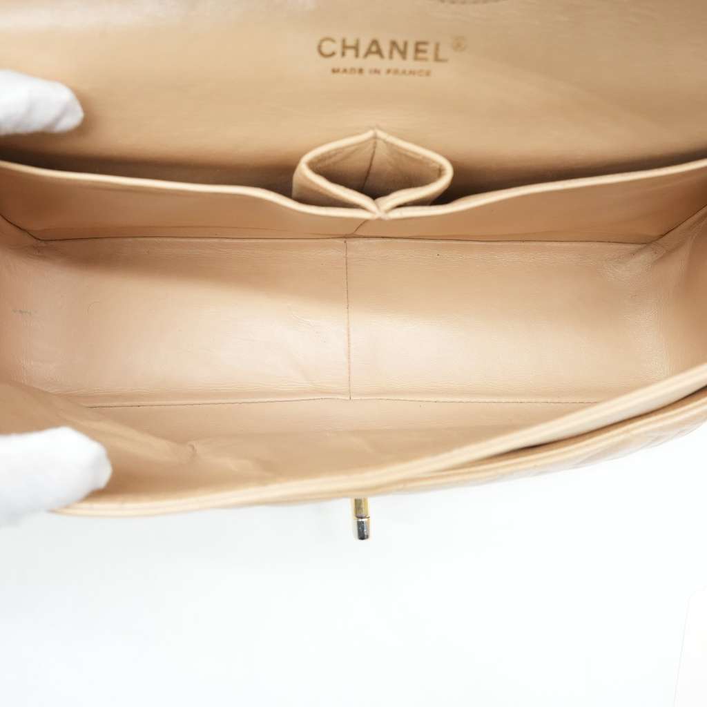 Chanel Classic Jumbo Caviar Leather Beige Gold Hardware - Image 16