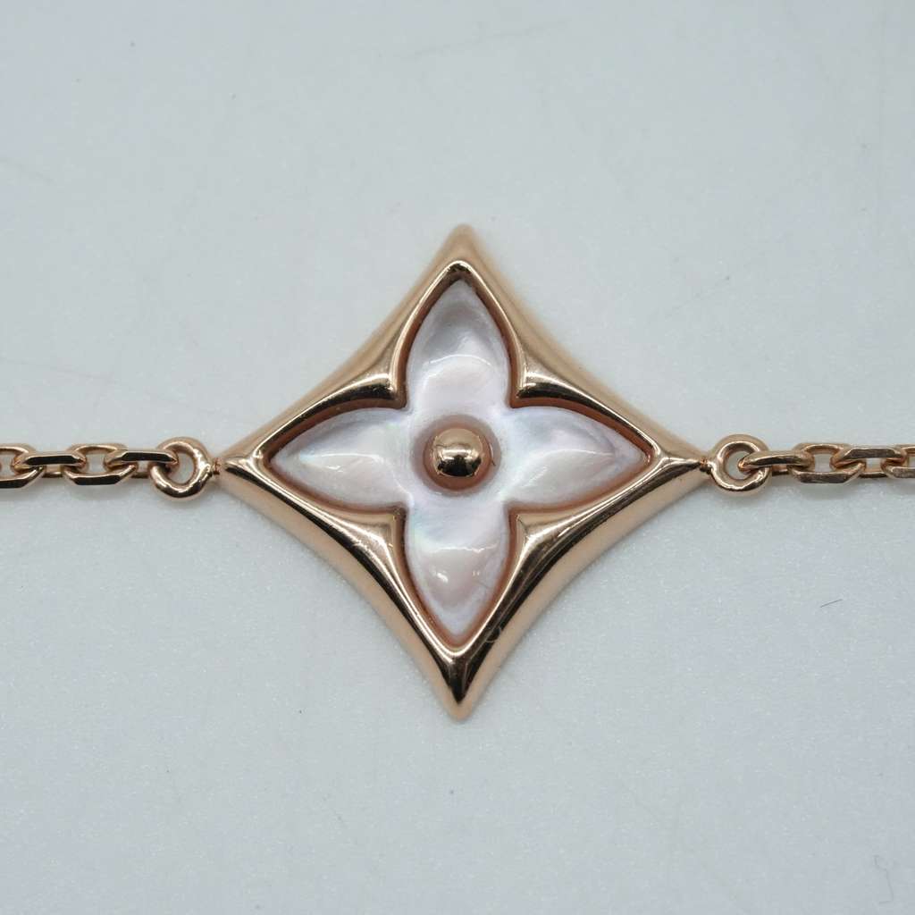 Louis Vuitton Color Blossom BB Star Bracelet, Pink Gold, White Mother-of-Pearl and Diamond - Side view