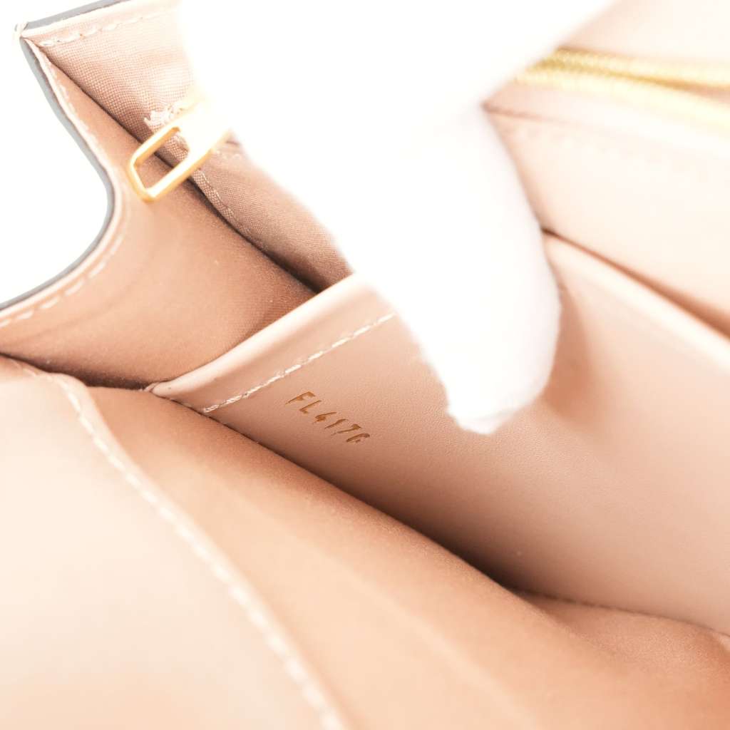 Louis Vuitton Nude Patent Leather Louise Clutch - Image 17