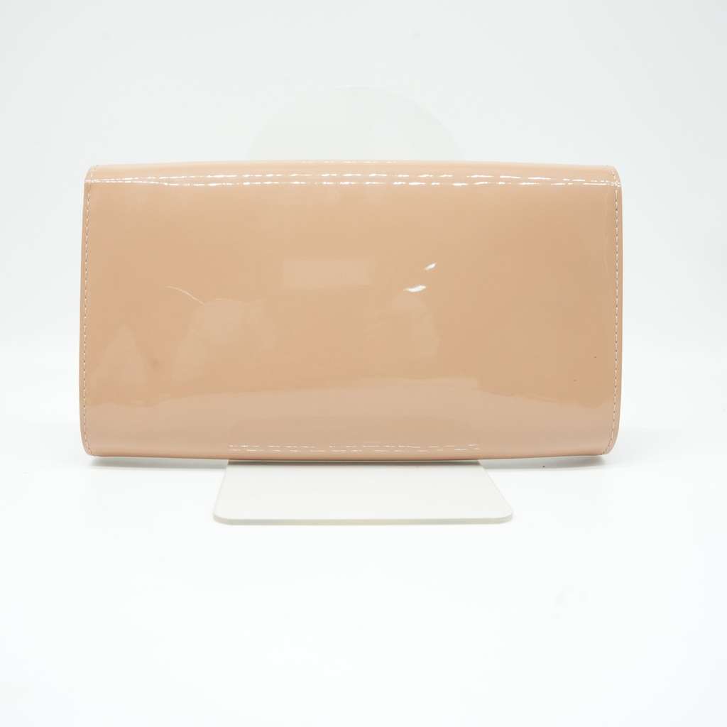 Louis Vuitton Nude Patent Leather Louise Clutch - Side view