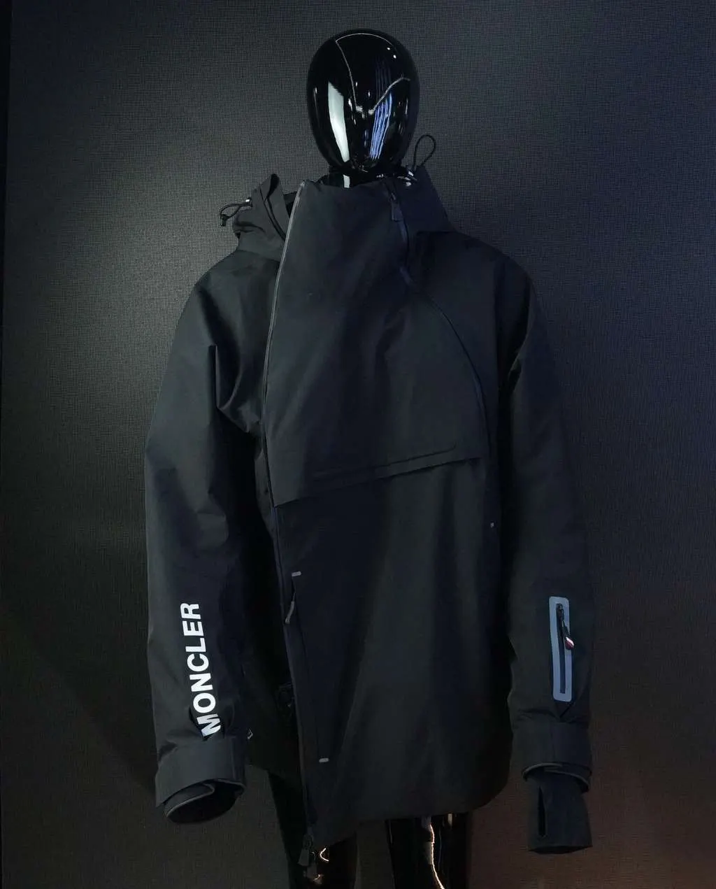 Moncler Grenoble Staz GORE-TEX Ski Jacket Black Size M Black Good - Back View