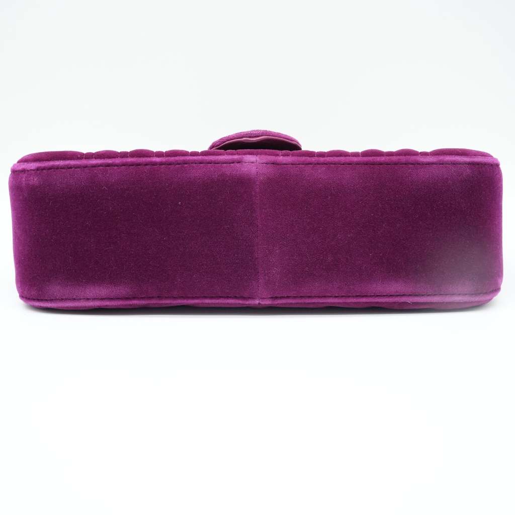 Gucci GG Marmont Shoulder Bag Matelasse Velvet - Detail 2
