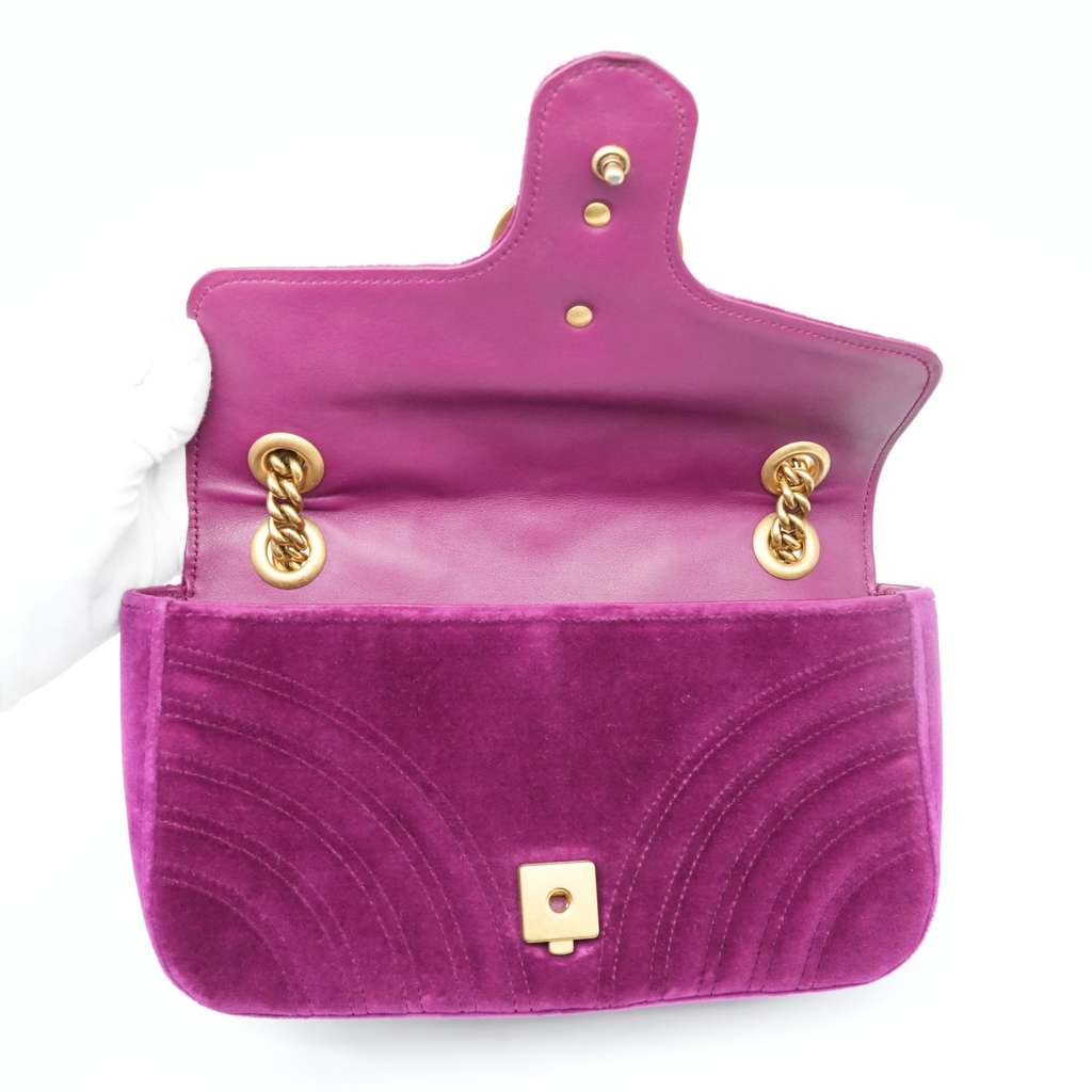 Gucci GG Marmont Shoulder Bag Matelasse Velvet - Image 12