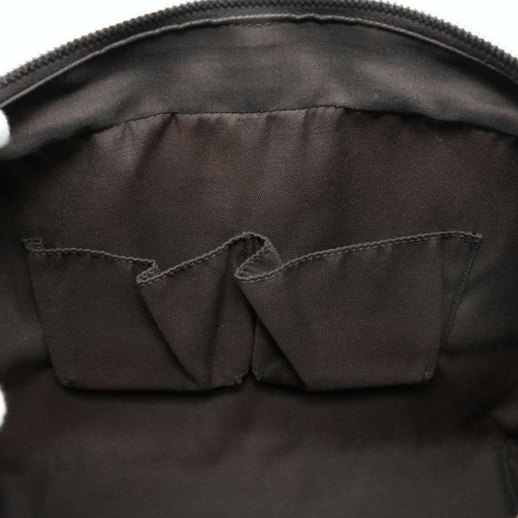 Gucci GG Canvas Messenger Bag Classic - Image 15