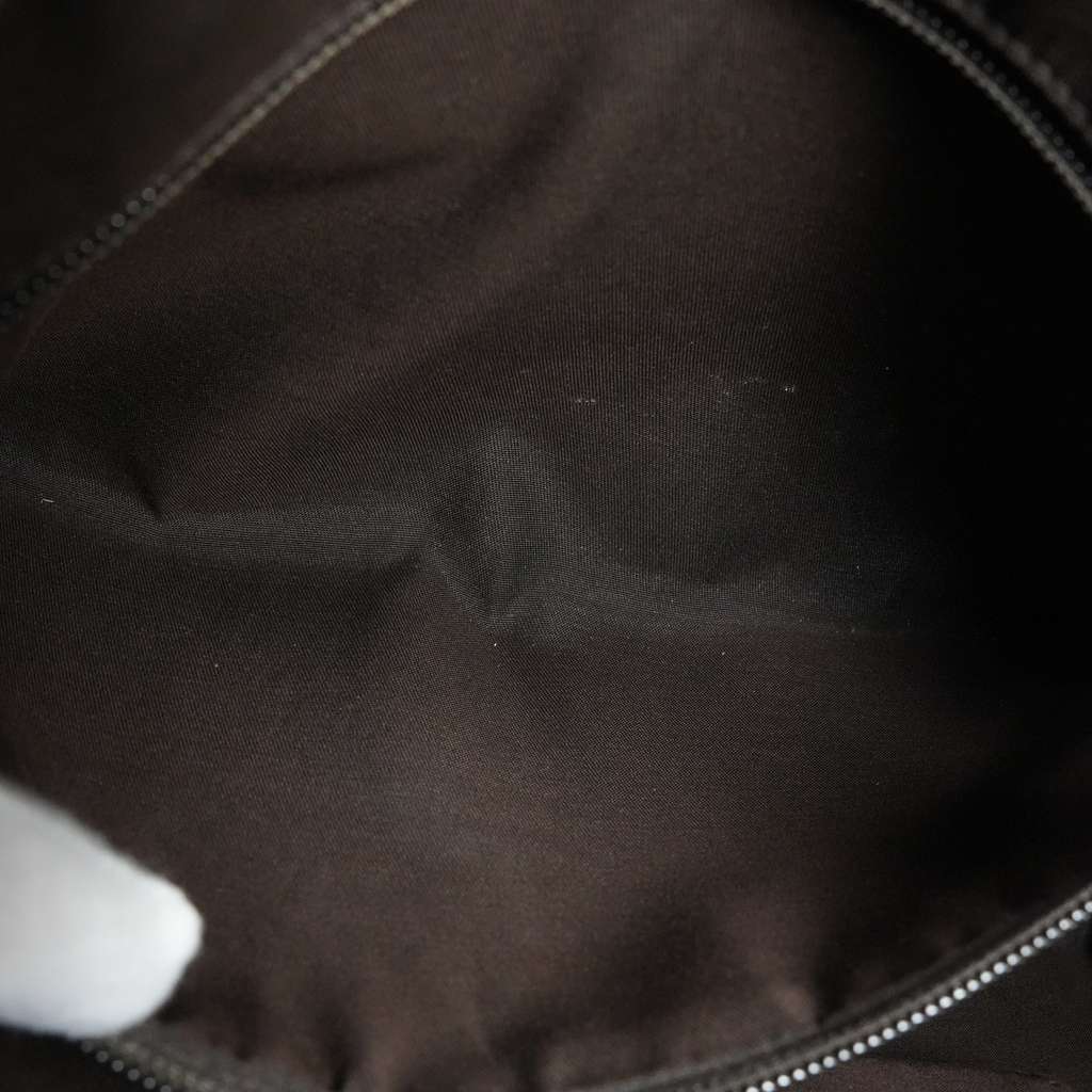 Gucci GG Canvas Messenger Bag Classic - Image 16