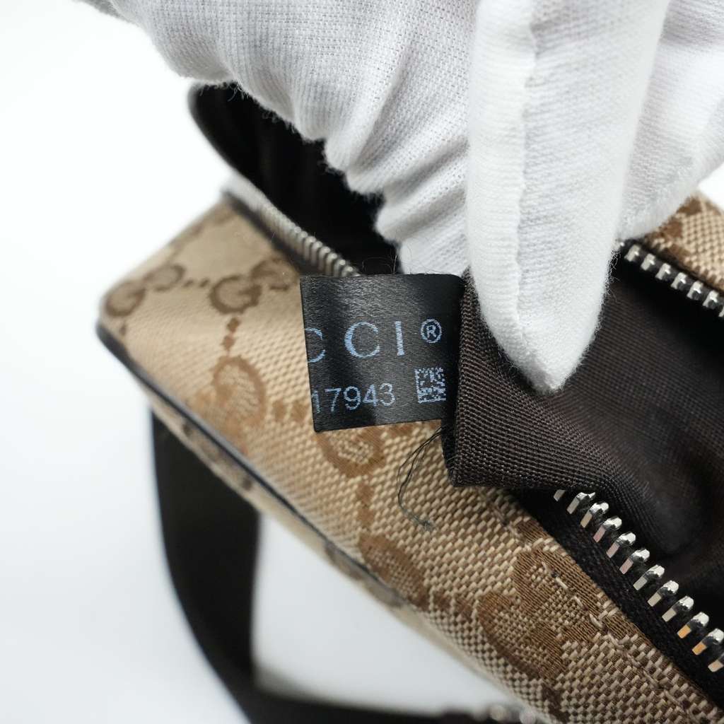 Gucci GG Canvas Messenger Bag Classic - Image 19