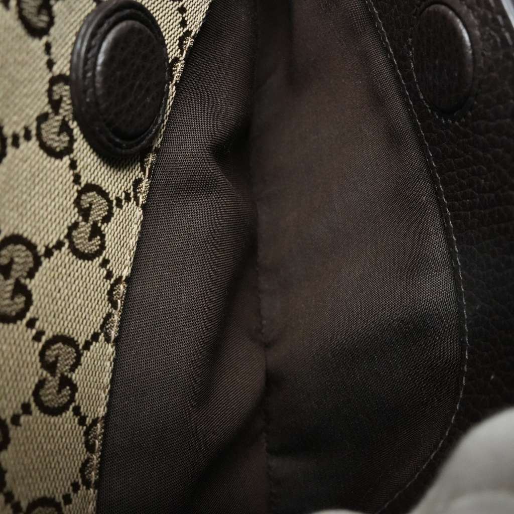 Gucci GG Canvas Messenger Bag Classic - Image 12