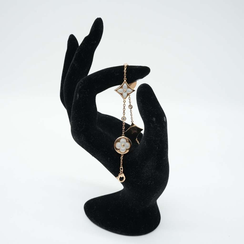 Louis Vuitton Colour Blossom BB Multi-Motif Bracelet, Pink Gold, White Mother-Of-Pearl and Diamonds - Side view