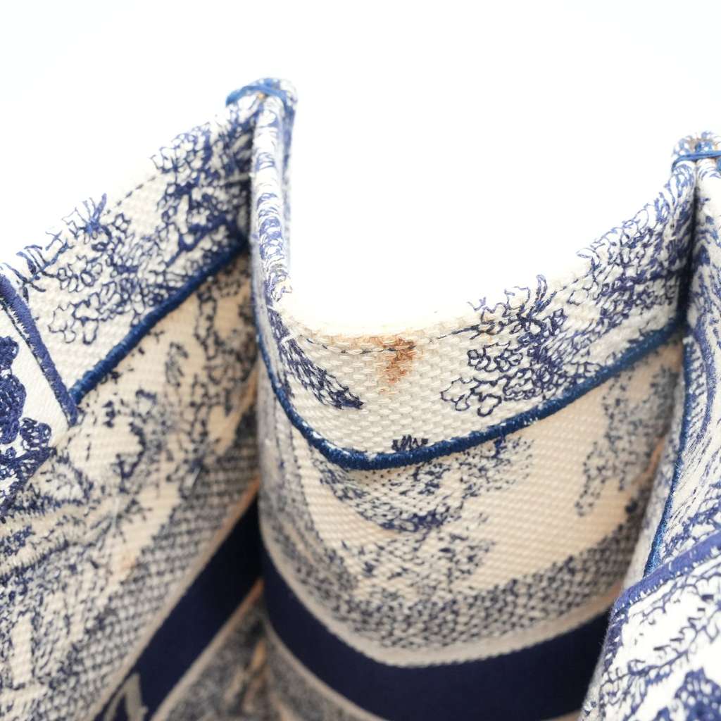 Dior Medium Dior Book Tote Blue and Ecru Toile de Jouy Reverse Embroidery - Image 13