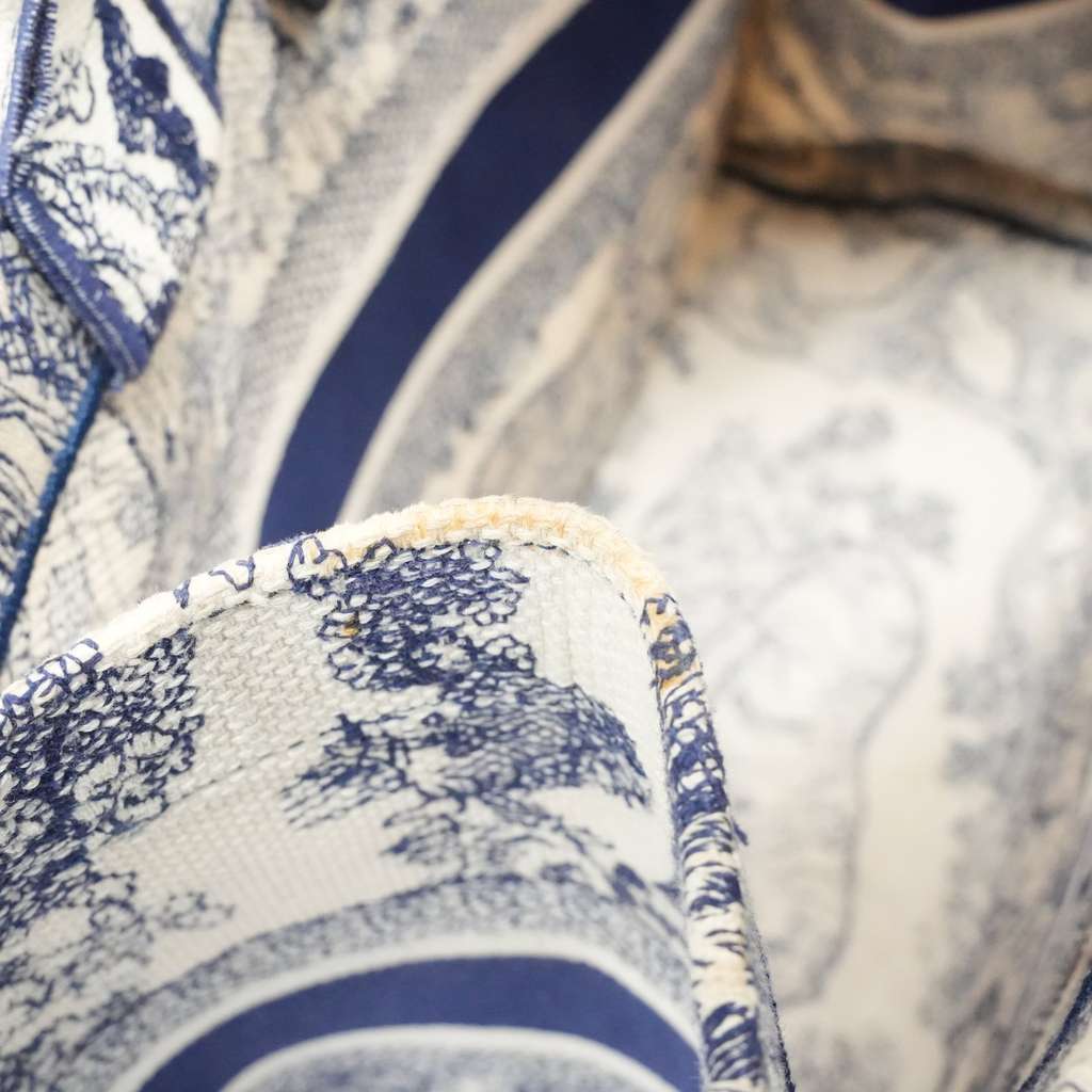 Dior Medium Dior Book Tote Blue and Ecru Toile de Jouy Reverse Embroidery - Image 12