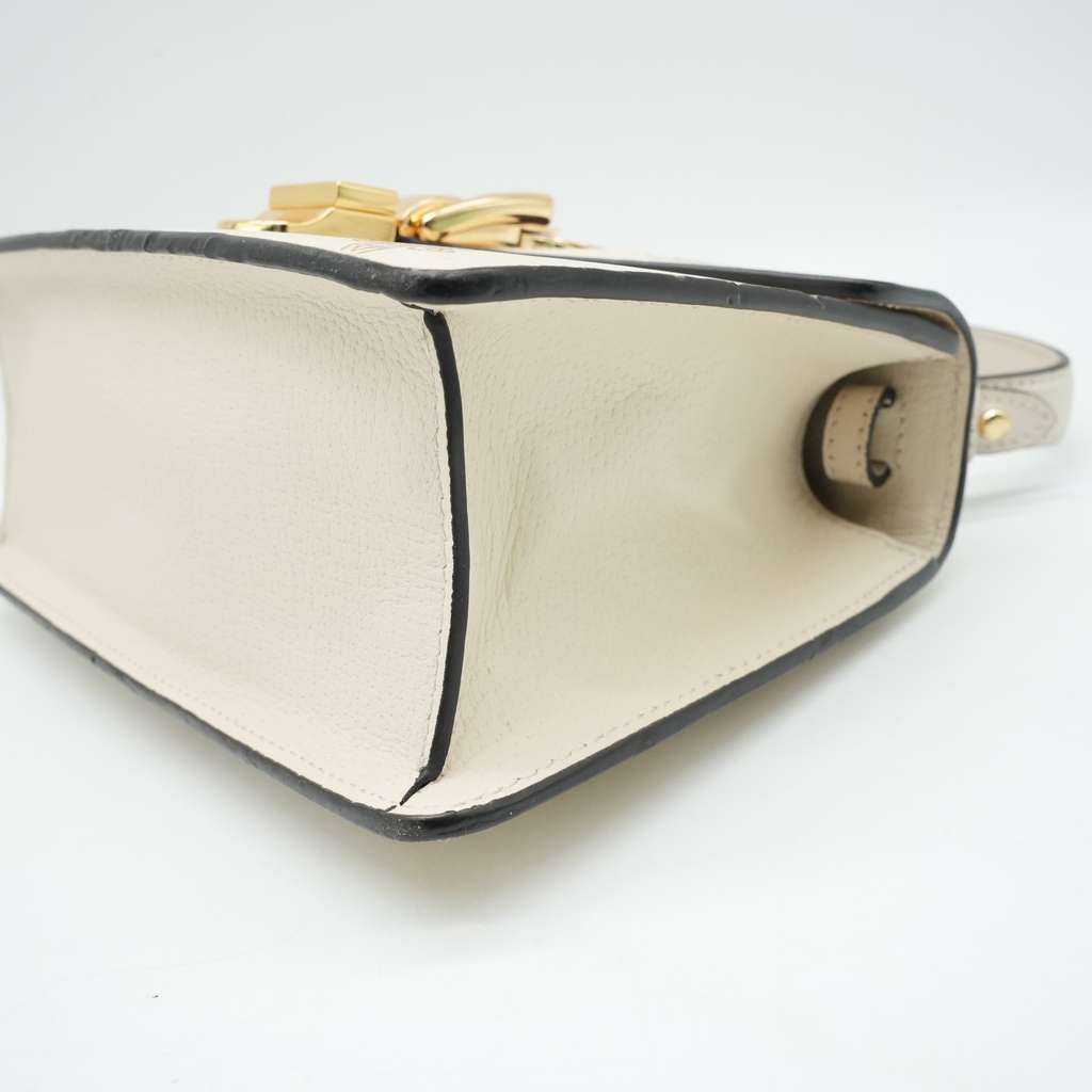 Gucci White MIni Sylvie Leather Bag - Detail 2