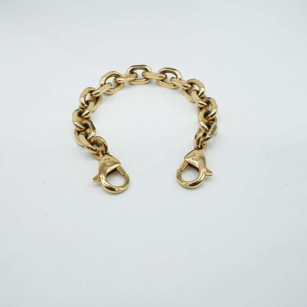 Louis Vuitton Coussin Black Bag Monogram-embossed Puffy Lambskin - Image 17