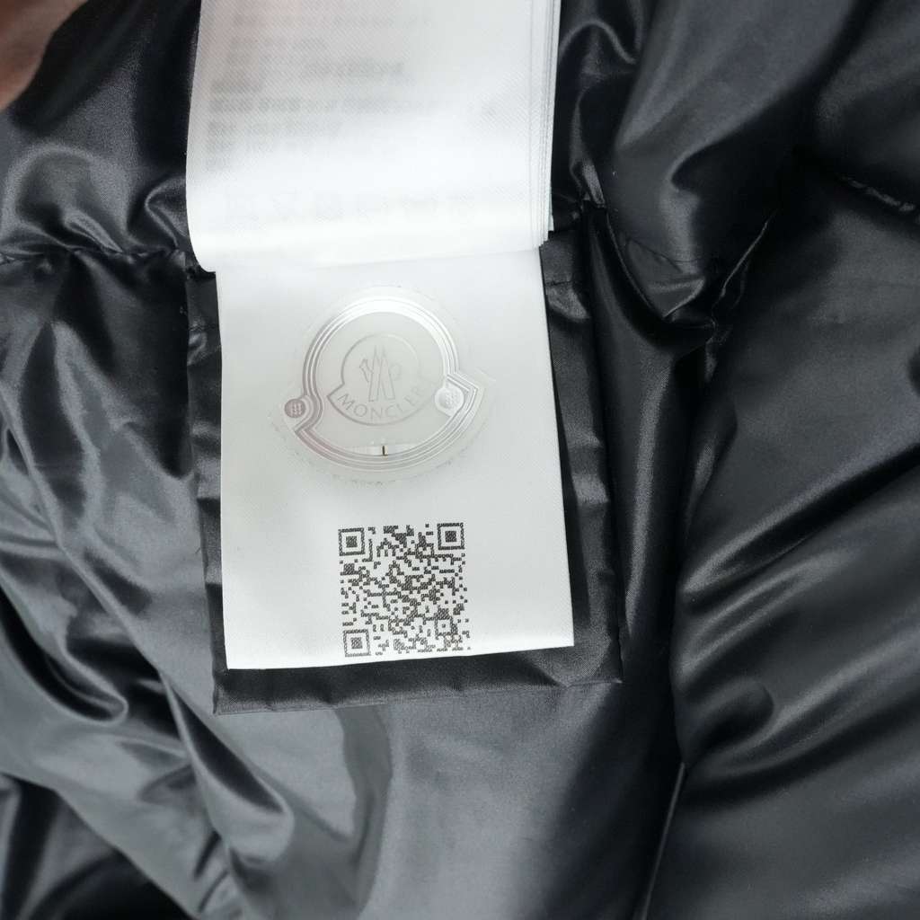 Moncler Vezere Puffer Jacket Black Size 4 - Image 11