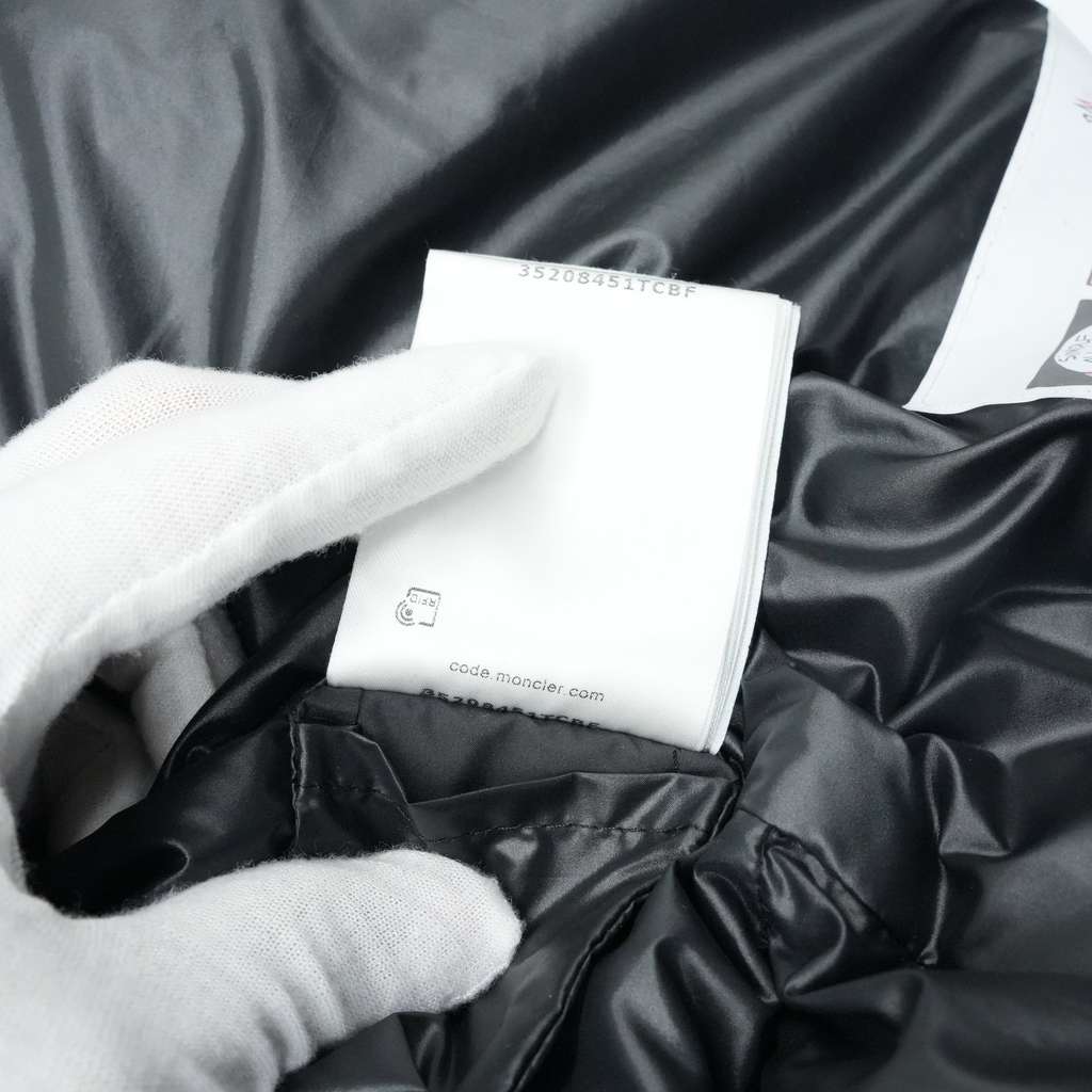 Moncler Vezere Puffer Jacket Black Size 4 - Image 12