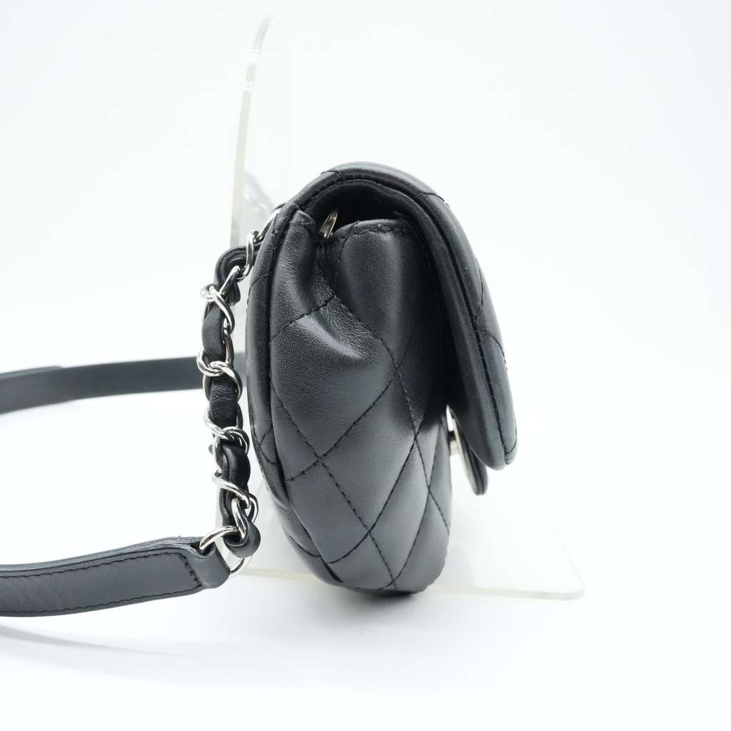 Chanel CC Uniform Flap Belt Bag Calfskin Quilted Black 31825284 - Image 6