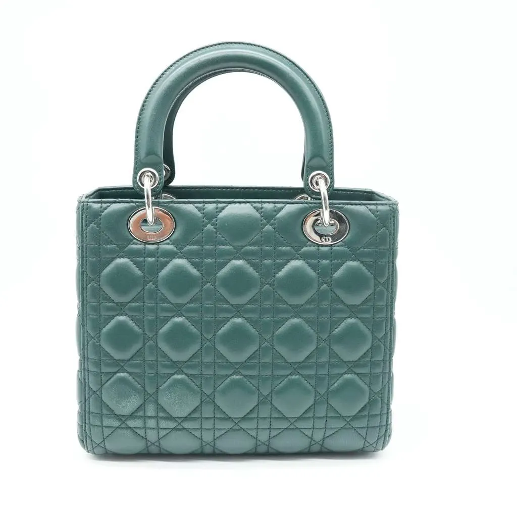 Dior Lady Dior Bag Medium Cannage Lambskin Leather Green Green Good - Model View
