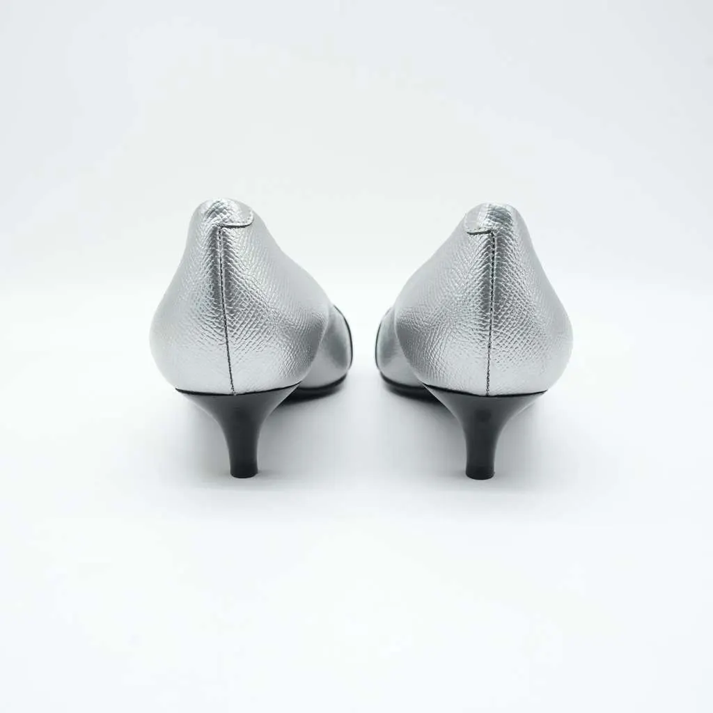 Hermès Ballet Flats Silver Size 36 Silver Leather Good - Box View