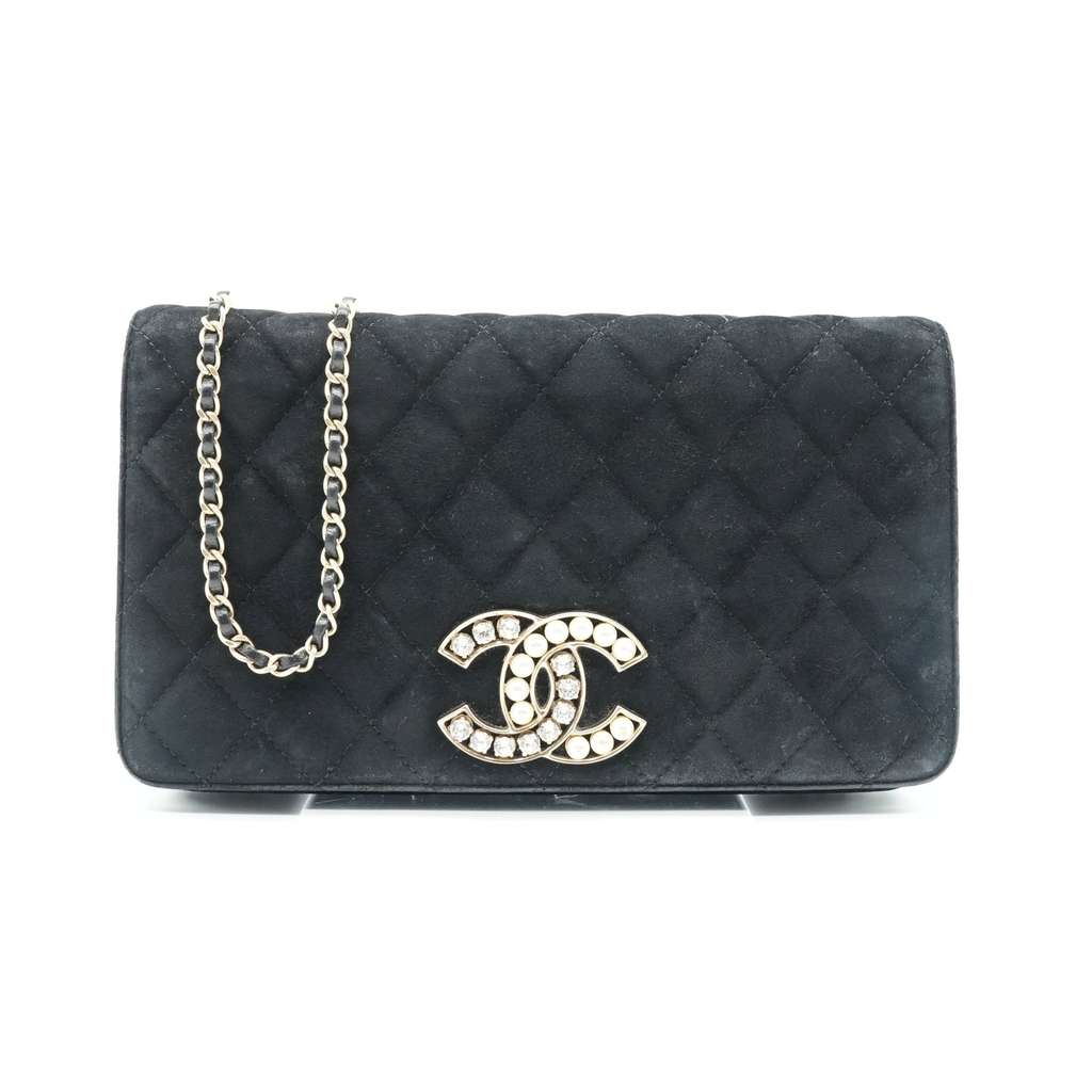 Champion Velvet Pearl & Rhinestone CC Logo 19789951 - 2