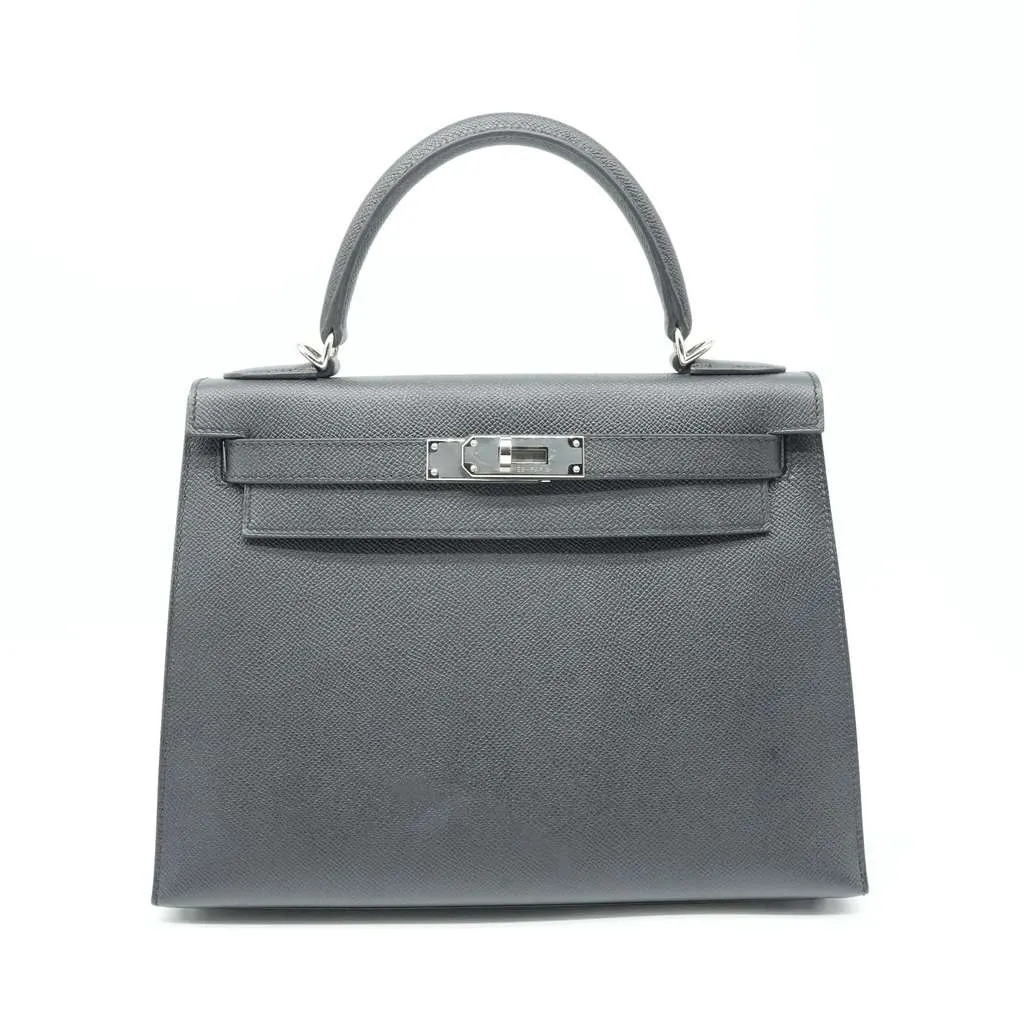 Hermès Kelly 28 Black Stamp D(2019) Black Good - Front View