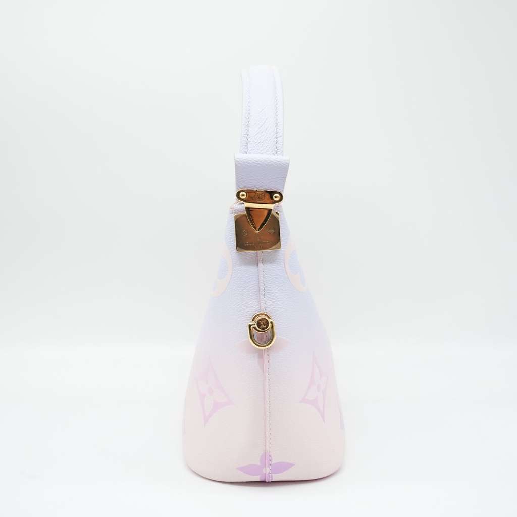 Louis Vuitton Marshmallow Hobo PM Monogram Giant Sunrise Pastel M46080 - 2