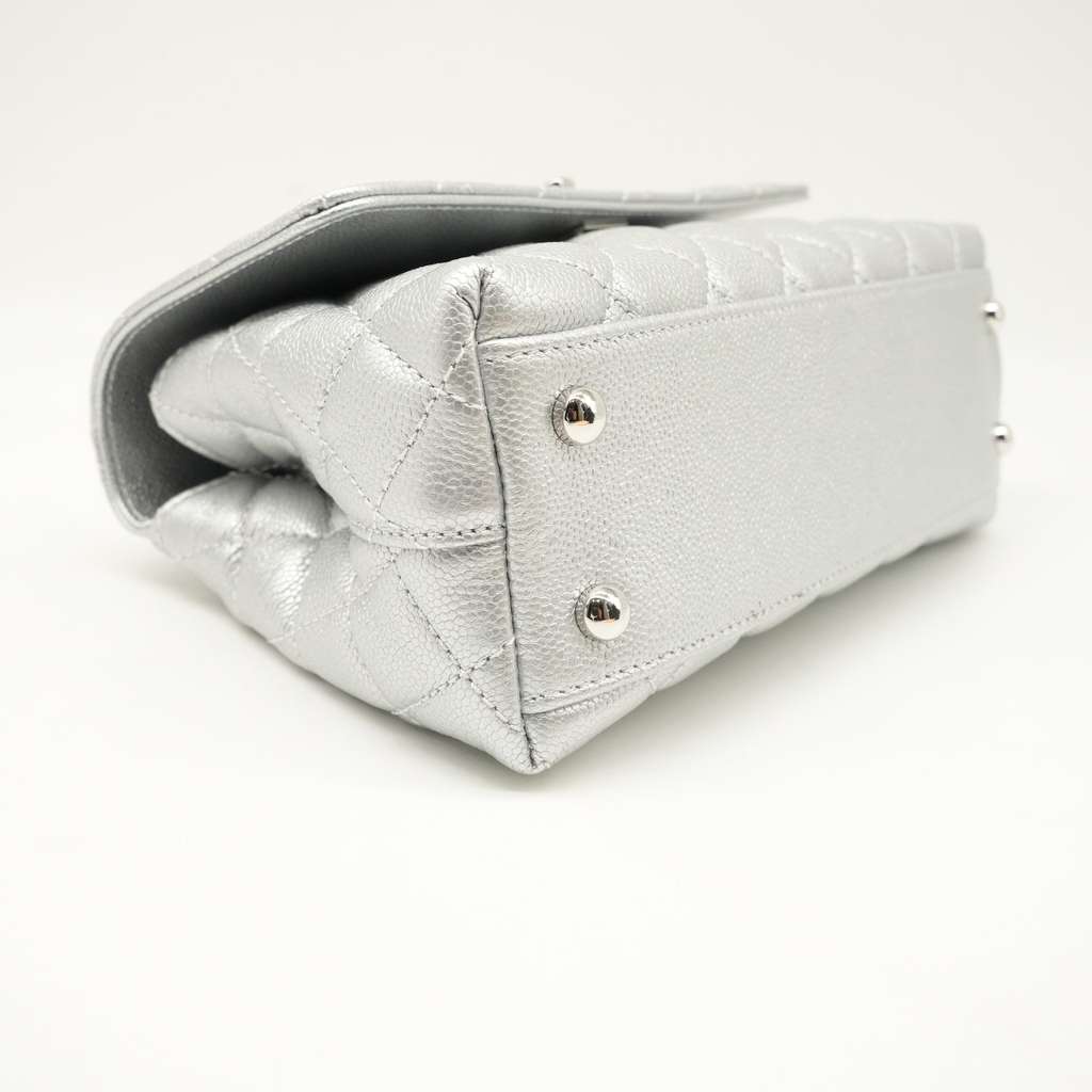 Chanel Coco Handle Flap Mini Metallic Caviar Quilted Silver - 5